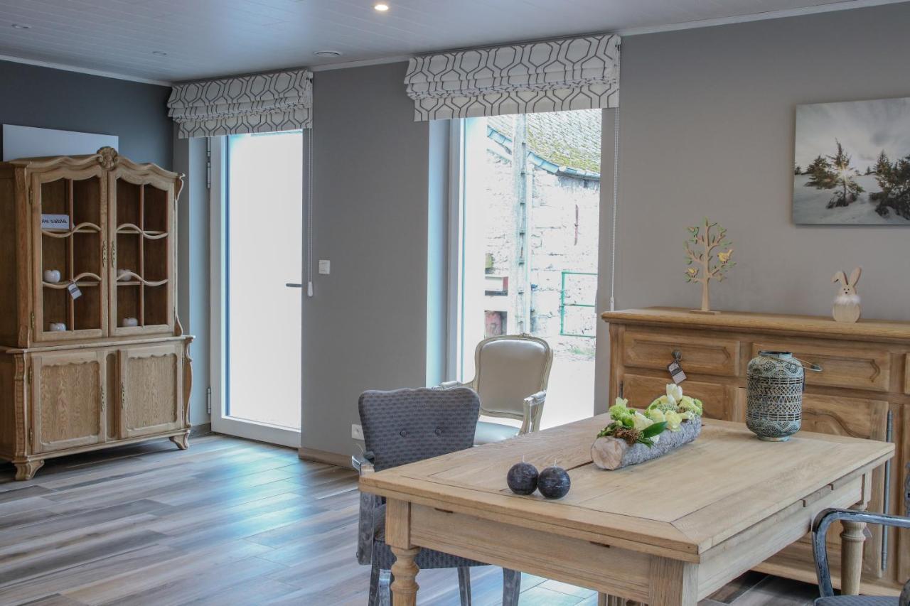 La Petite Maison Dans La Cour Stave Екстер'єр фото